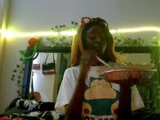 sultry_sag nude cam bitch enjoys hard live sex on camera