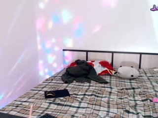 _lustica_ cam girl presents roleplay games with ohmibod in the chatroom