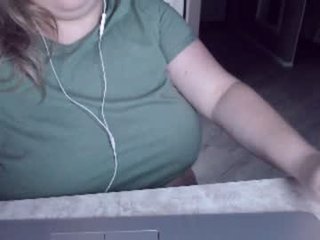 zinacorleone fat pregnant cam girl enjoys her big belly on camera