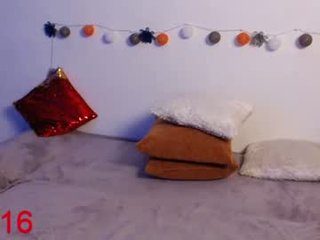 gentlemila domina cam girl loves dirty live sex in the chatroom