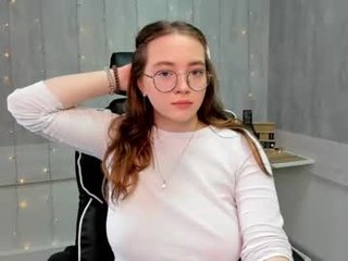 emma_adorablle naked cam girl loves ohmibod vibration in her tight pussy online