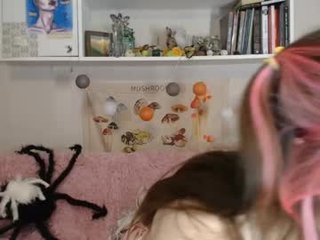 bu66legum_ cam babe with big tits in private live sex show