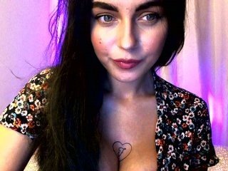 sonya-mo russian cam girl having sensual live sex with her bf online