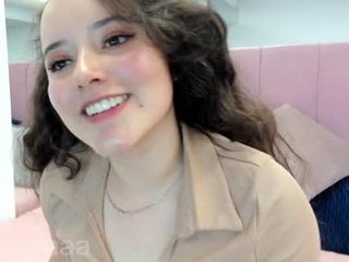 aurora_aaa cam girl with small tits wants with a guy on camera