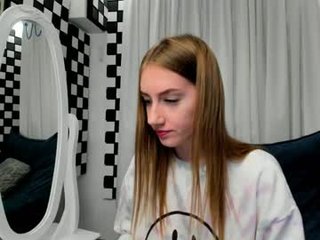 kerry_way cam girl sexy groans when her hairy pussy vibrates ohmibod
