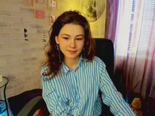 little_mandy sex cam with a horny cute cam girl that's also incredibly naughty