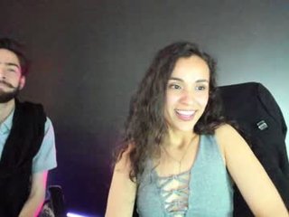 teo_bells latina cam babe brings live sex to him online