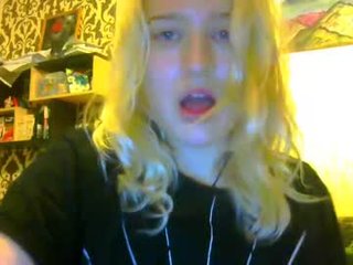 mila_420 russian cam girl having sensual live sex with her bf online