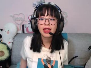 maru_chan_ teen cam babe jerk off her wet pussy on XXX cam