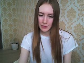 _marianne_ russian cam girl playing with her juicy pussy while nobody is around to help her out with that
