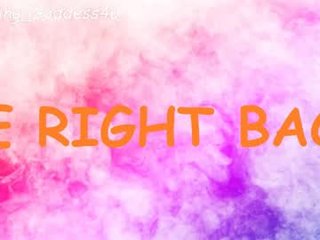 squirting_goddess4u cam mature with hairy pussy enjoys hot live sex on camera