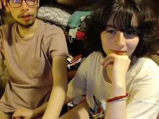 addictcouple2001 latina cam girl gets cock jammed in her asshole online