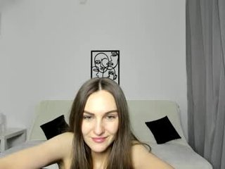 iris_blossom_ teen cam chick with small tits loves fucked in all positions in the chatroom