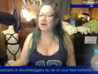 miss_tulsa BBW cam girl offers pleasing for you big boobs on camera