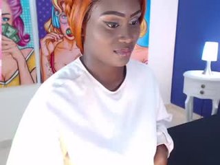loudeviinee latina cam babe toying her pussy and getting it fucked hard