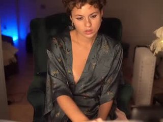 lightmyfire_ hot cum dripping from beautiful cam babe pussy