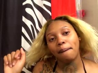 big_lavish hot ebony cam babe filmed this video for me